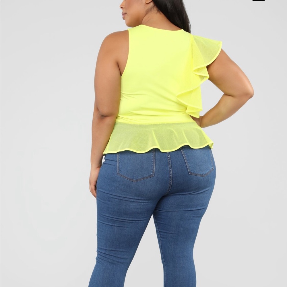 Afternoon Ruffle Top - Picture 3 of 6